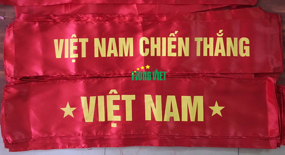 Băng rôn cổ vũ bóng đá